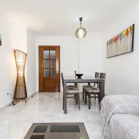 Apartment Alaska 800 M De La Playa Parking Privado Malaga